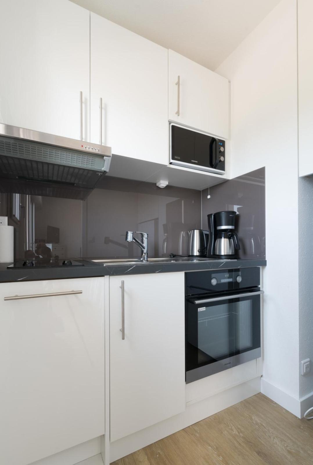 Апартаменты Studio Avec Vue Imprenable Sur La Mer Префай Экстерьер фото